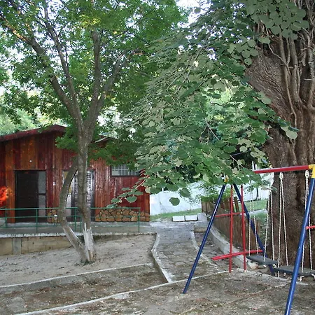 Ваканционна къща Oasis *